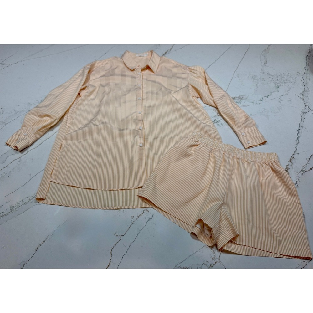 Exlura Womens Striped 2 Piece Shirt and Shorts Set Small/XS Oversized